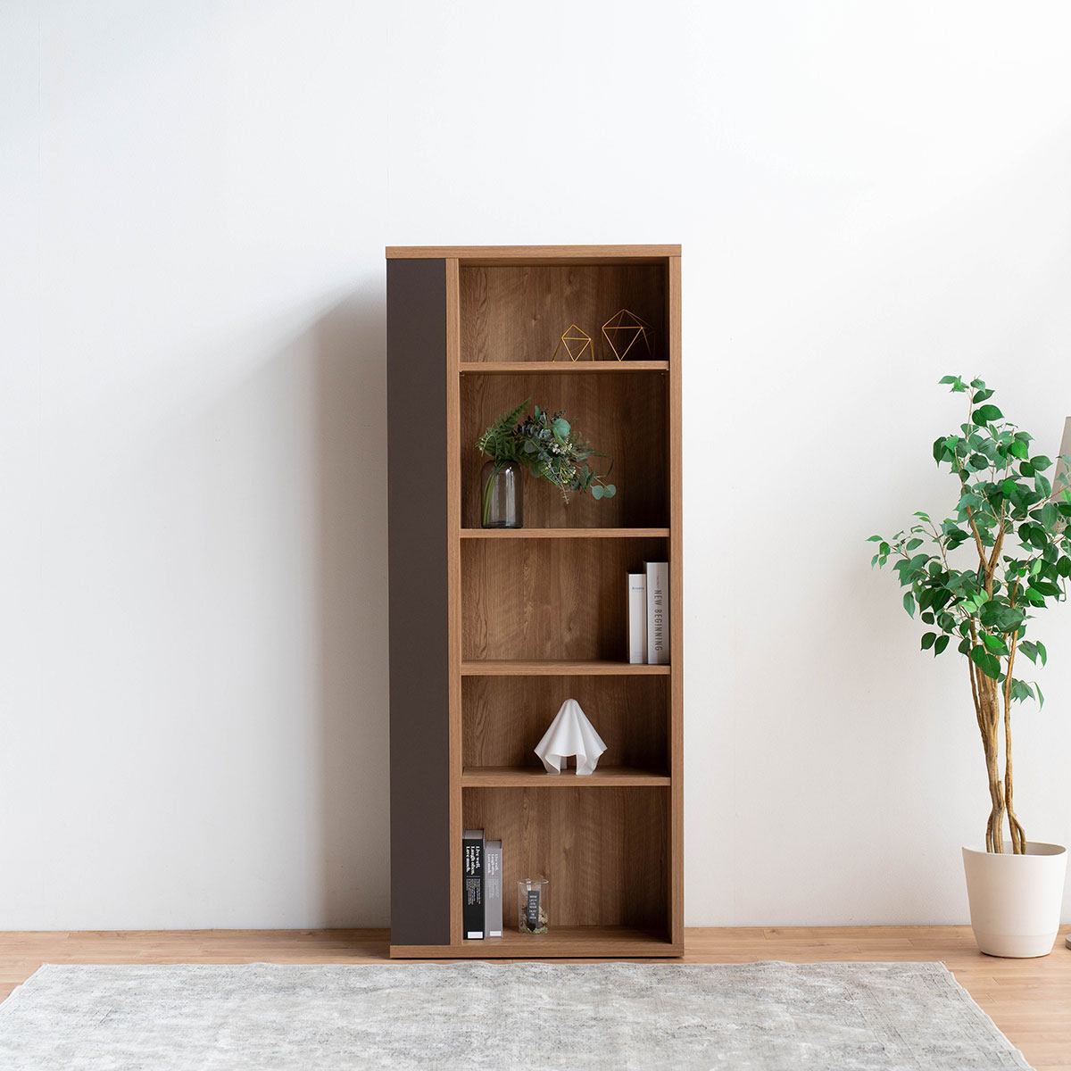 木目×ブラウンのおしゃれなツートンカラ