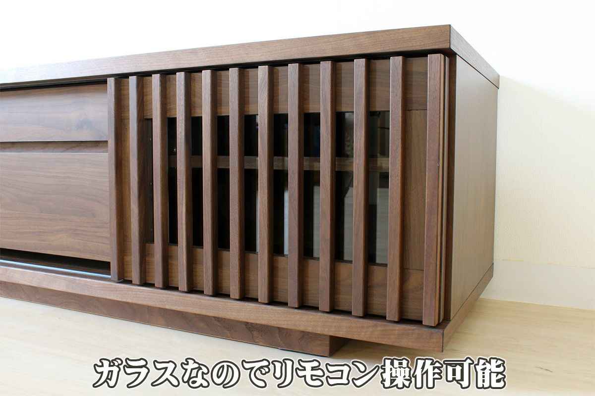 000000004382-04-l.jpg?t=